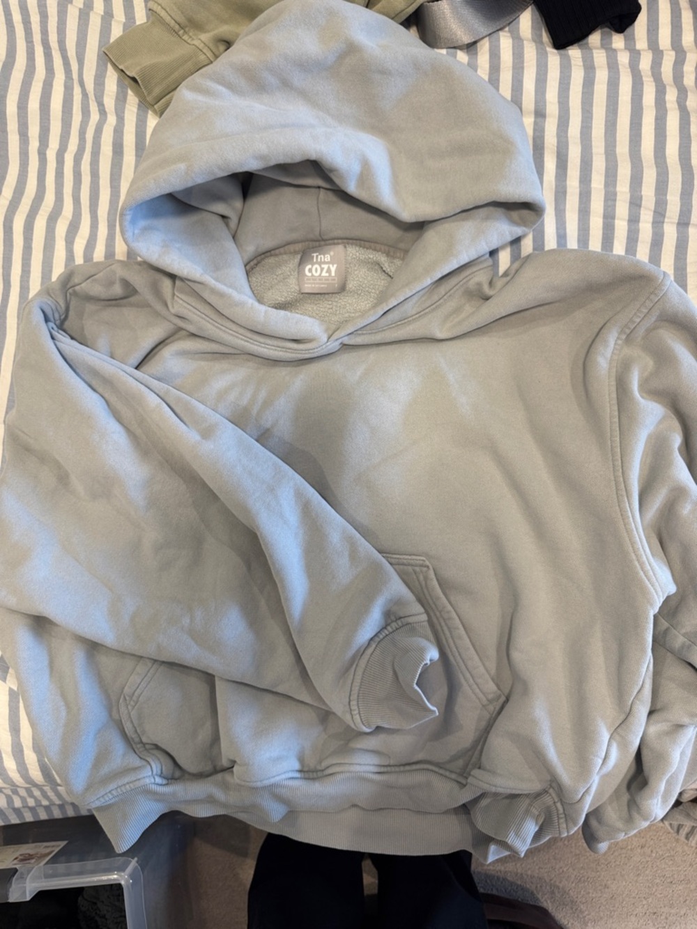 Aritzia TNA COZYAF fleece oversized hoodie
